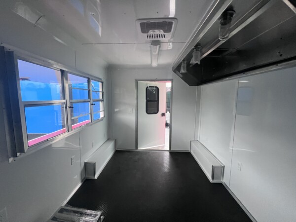 52666-8.5X22TA3-Red-BBQ-Trailer-13-600x450